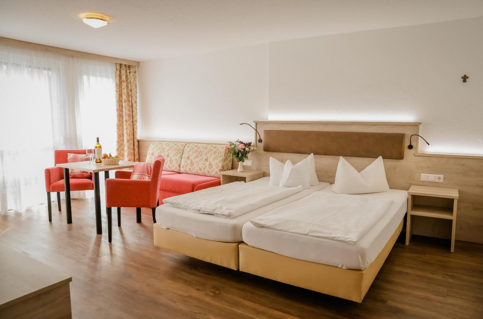 Landhotel Schellenberg Uberlingen Exterior foto